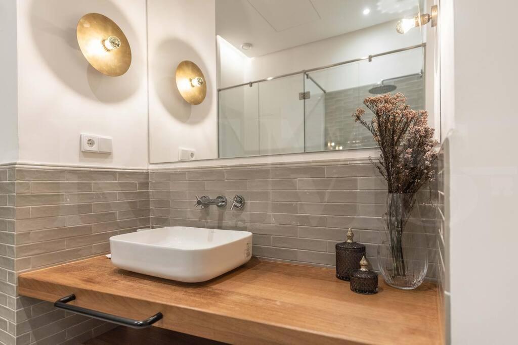 Contemporary Loft In The Historic City Center By Rems Malaga Ngoại thất bức ảnh
