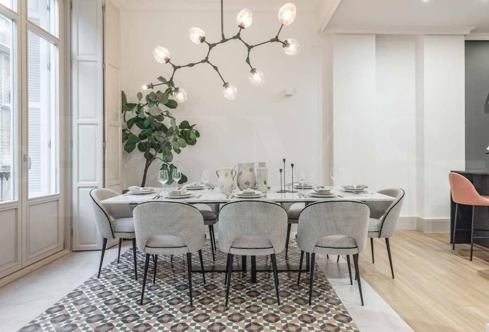 Contemporary Loft In The Historic City Center By Rems Malaga Ngoại thất bức ảnh