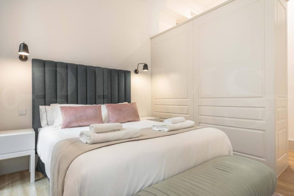Contemporary Loft In The Historic City Center By Rems Malaga Ngoại thất bức ảnh