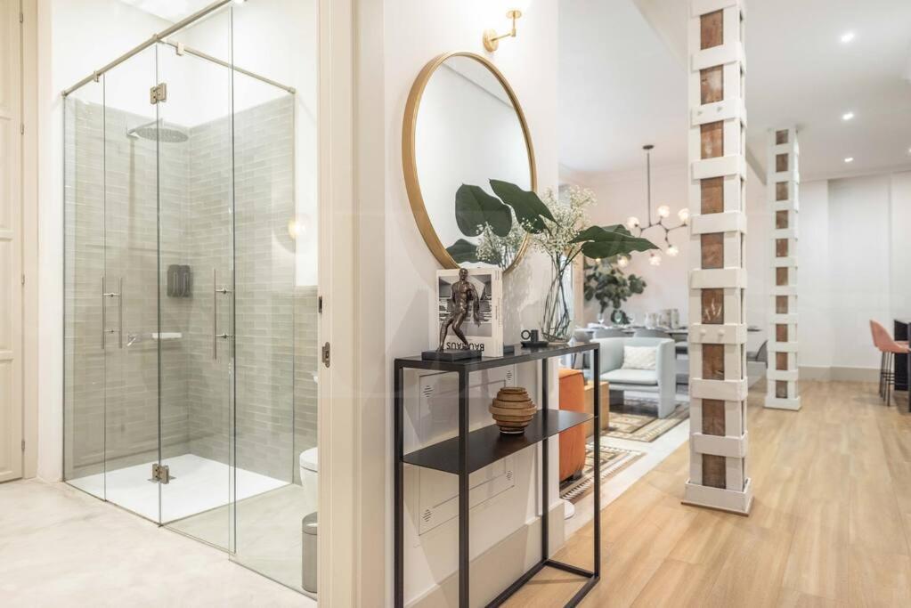 Contemporary Loft In The Historic City Center By Rems Malaga Ngoại thất bức ảnh