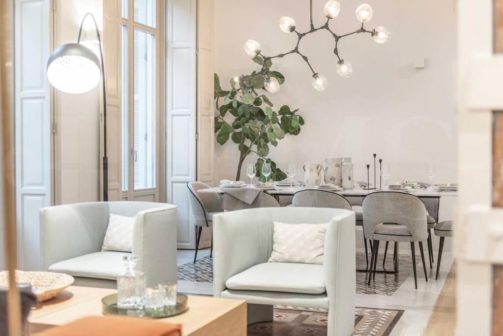 Contemporary Loft In The Historic City Center By Rems Malaga Ngoại thất bức ảnh