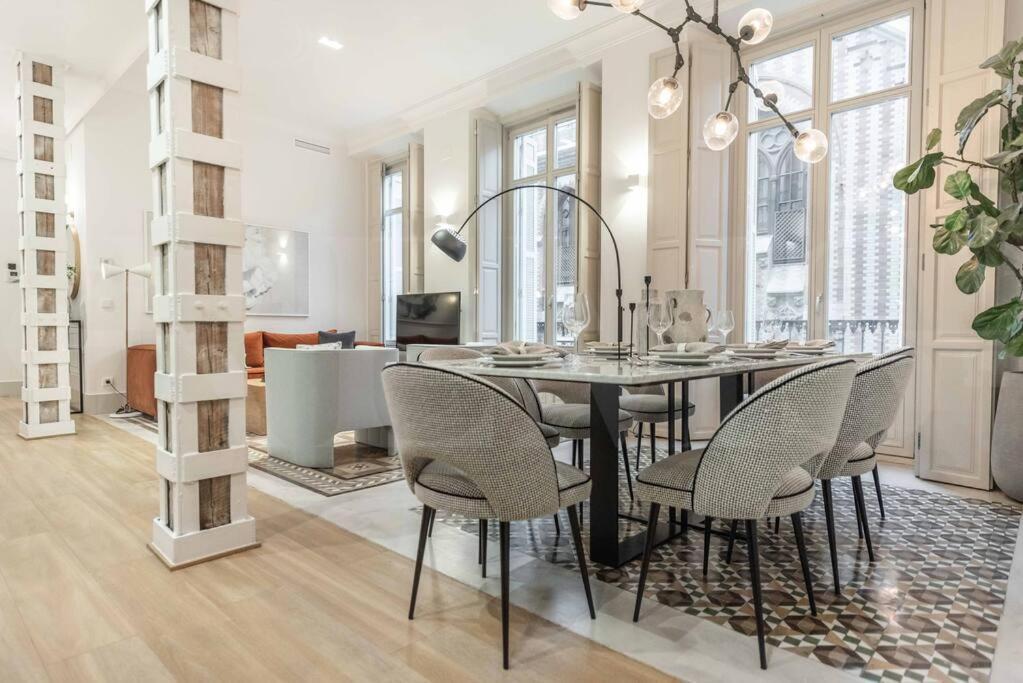 Contemporary Loft In The Historic City Center By Rems Malaga Ngoại thất bức ảnh