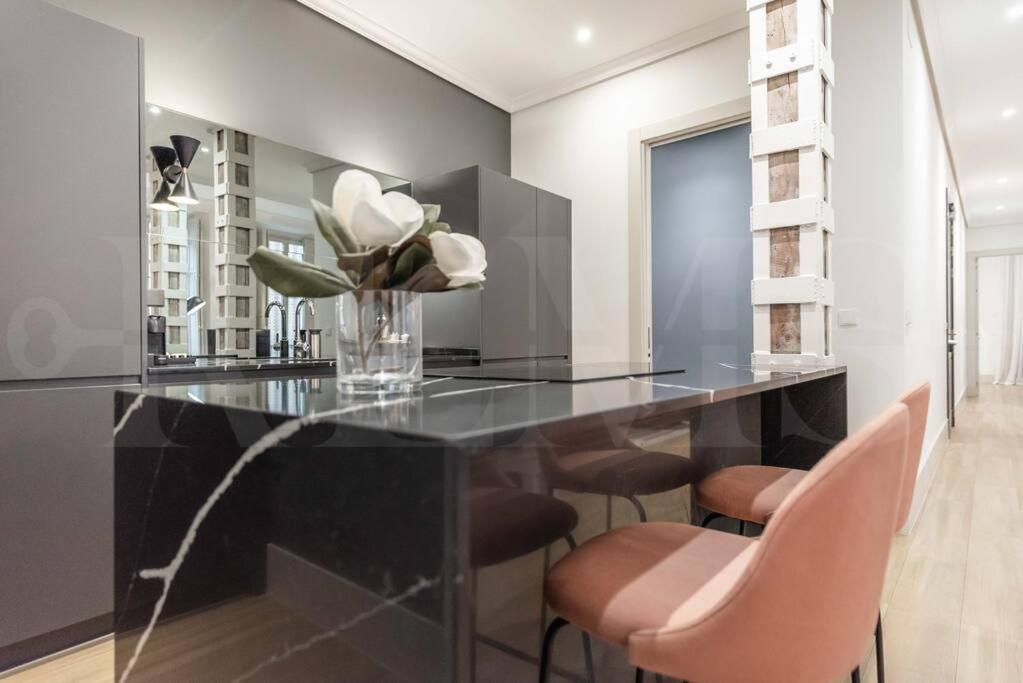 Contemporary Loft In The Historic City Center By Rems Malaga Ngoại thất bức ảnh